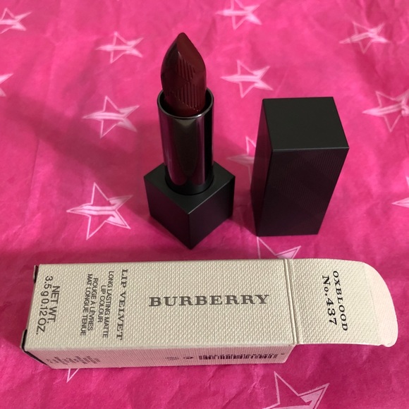 Burberry Lip Velvet Boutique